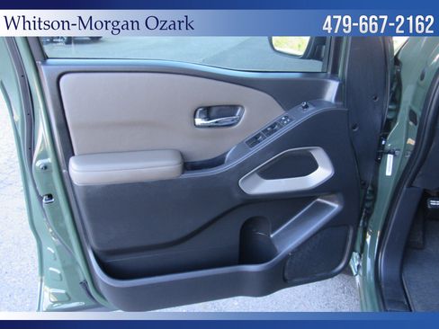 Used 2022 Nissan Frontier SV image 24