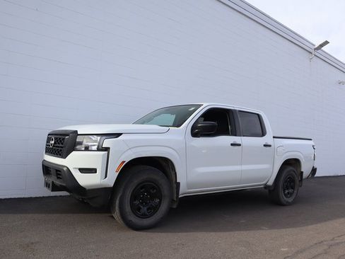 Used 2023 Nissan Frontier S w/ Technology Package image 3