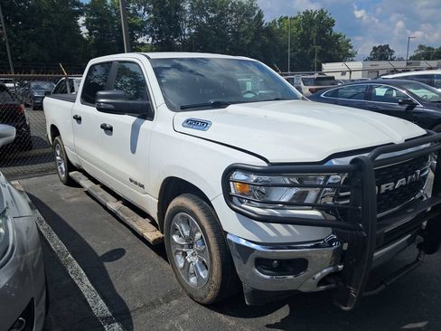 Used 2024 RAM 1500 Big Horn AWD/4WD image 6