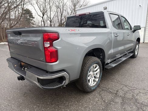 New 2026 Chevrolet Silverado 1500 LT image 3