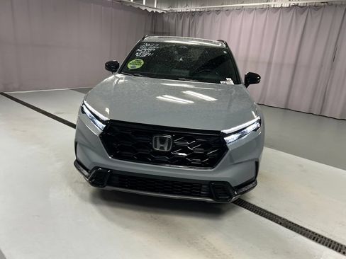Used 2023 Honda CR-V Sport image 2