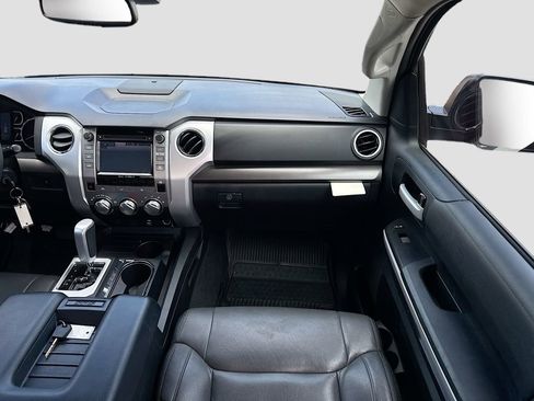 Used 2018 Toyota Tundra SR5 w/ SR5 Upgrade Package RWD image 25