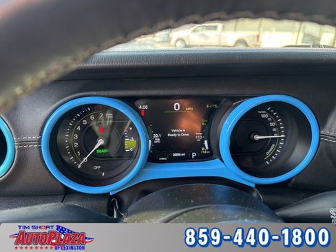 Used 2023 Jeep Wrangler Unlimited Sahara w/ Cold Weather Group image 10