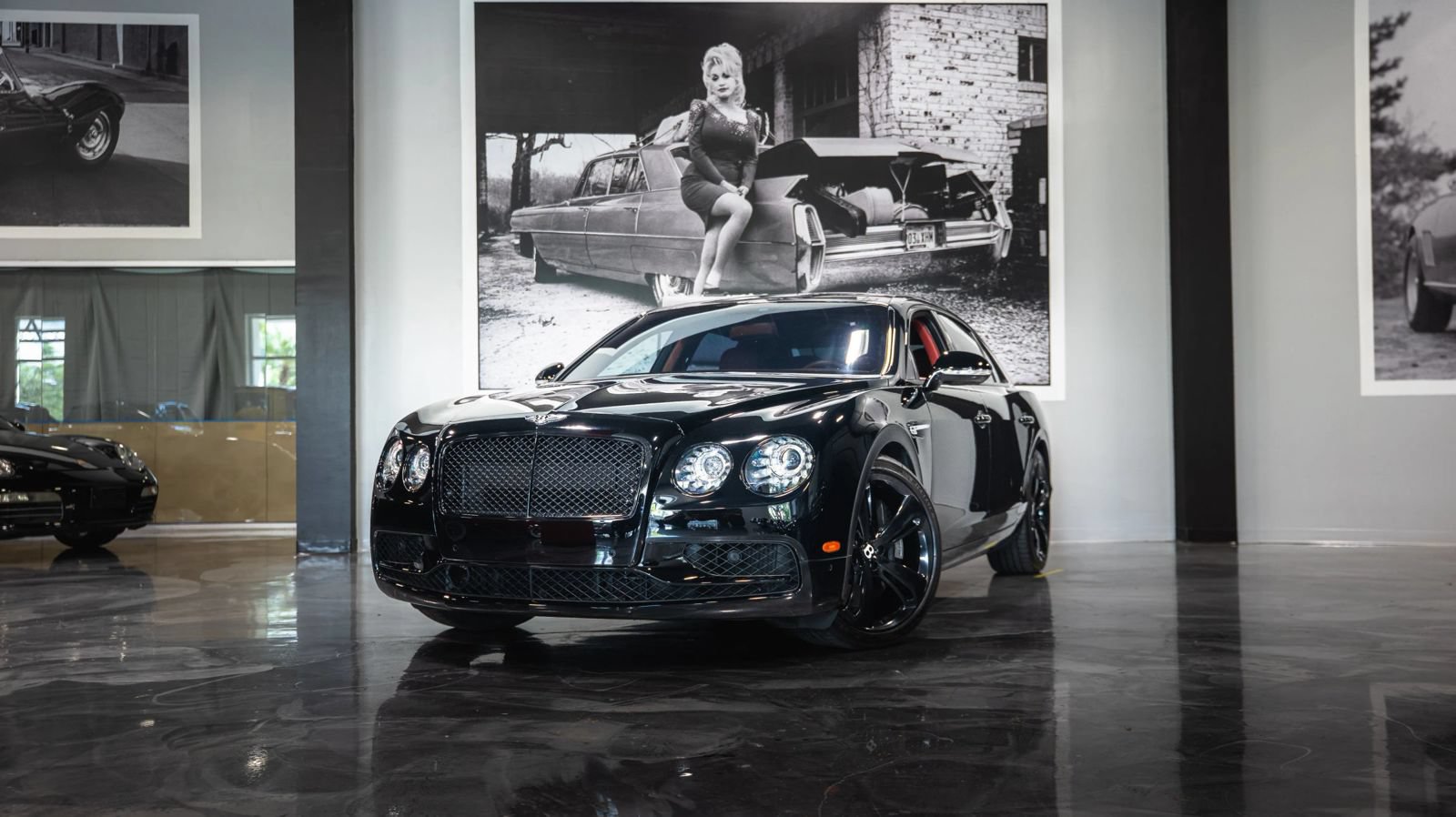 Used 2018 Bentley Flying Spur S W12 AWD/4WD image 1