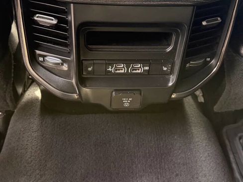 Used 2019 RAM 3500 Limited image 22