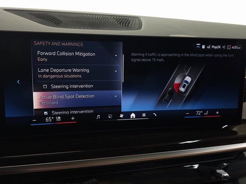 Used 2026 BMW X5 xDrive40i w/ Parking Assistance Package image 17