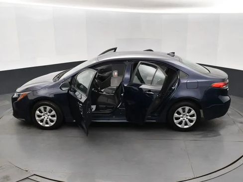 Used 2024 Toyota Corolla LE FWD image 7