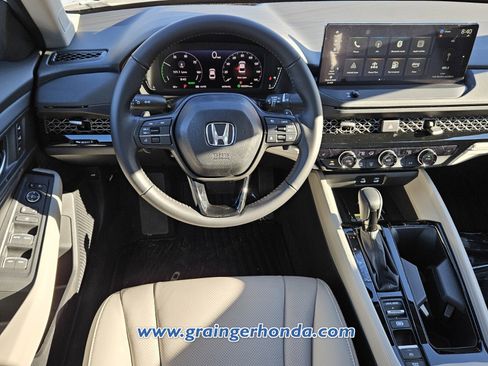 New 2025 Honda Accord EX-L image 11
