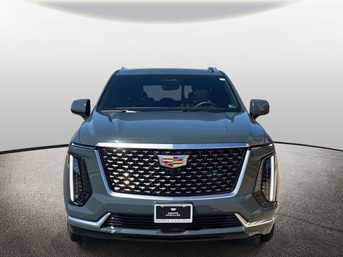 Used 2025 Cadillac Escalade Premium Luxury w/ Touring Package image 5