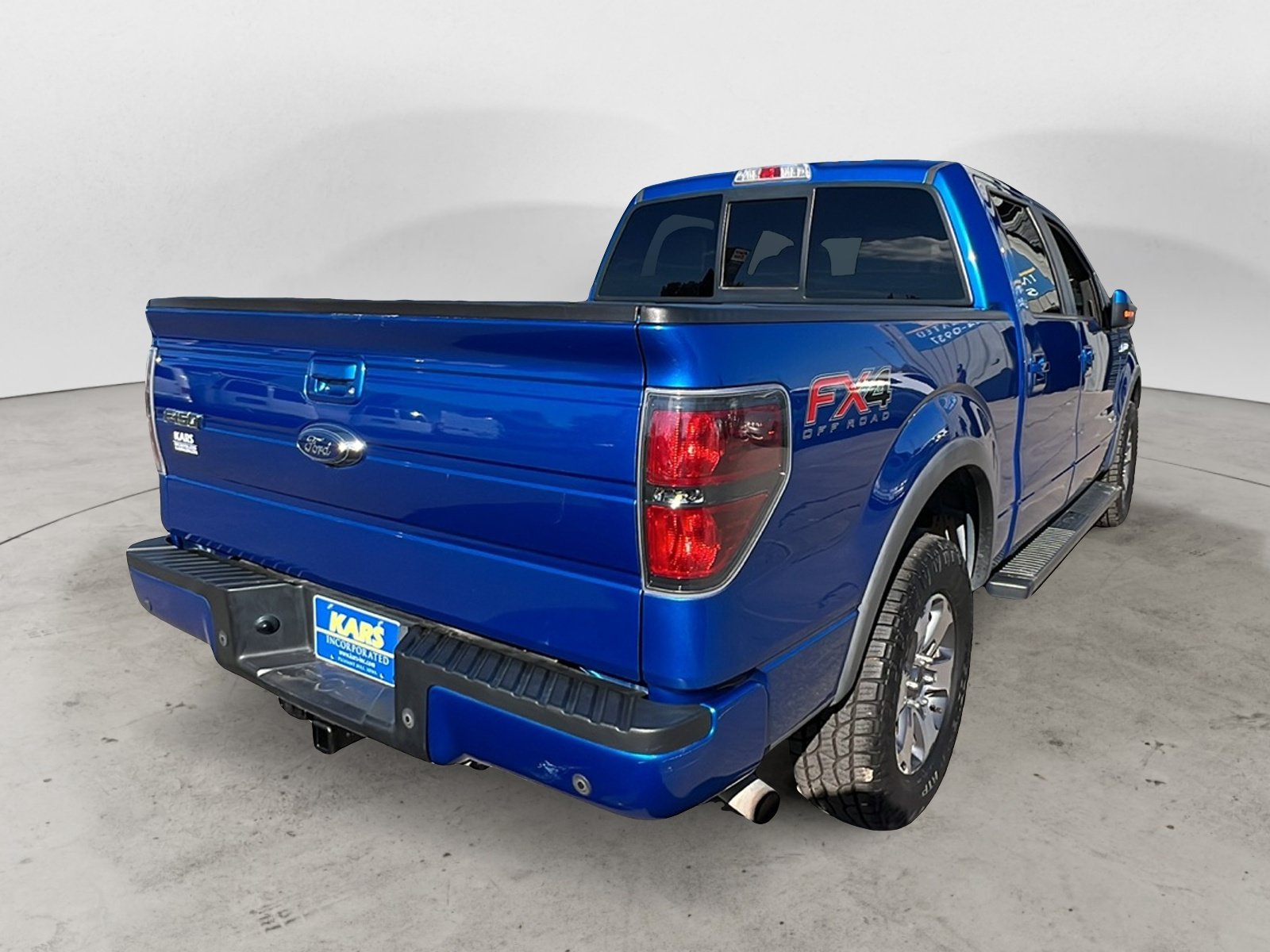 Used 2014 Ford F150 FX4 w/ Equipment Group 402A Luxury AWD/4WD image 6