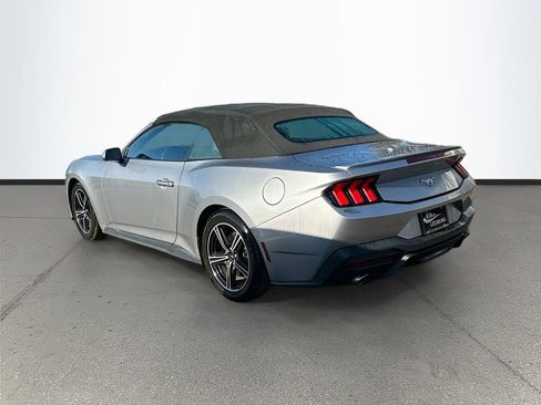 Used 2024 Ford Mustang Premium image 5