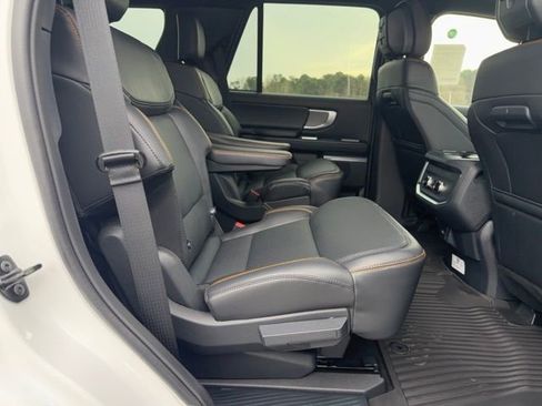 New 2026 Ford Expedition Tremor image 7