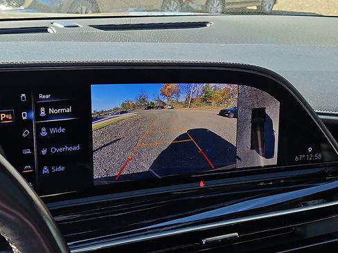 Certified 2022 Cadillac Escalade ESV Sport image 19