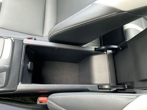 Certified 2025 Toyota Camry SE FWD image 26