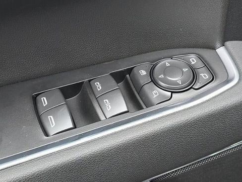 New 2026 Chevrolet Silverado 1500 LTZ w/ LTZ Premium Package image 11