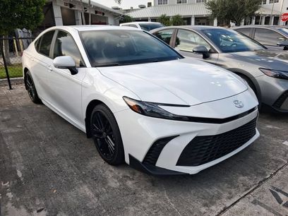 Used 2025 Toyota Camry SE