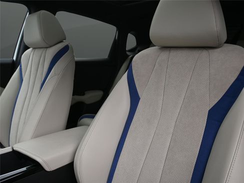 Used 2025 Acura ADX A-Spec image 22