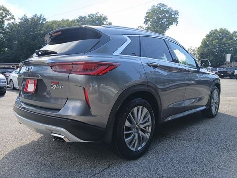 Used 2024 INFINITI QX50 Luxe FWD image 6