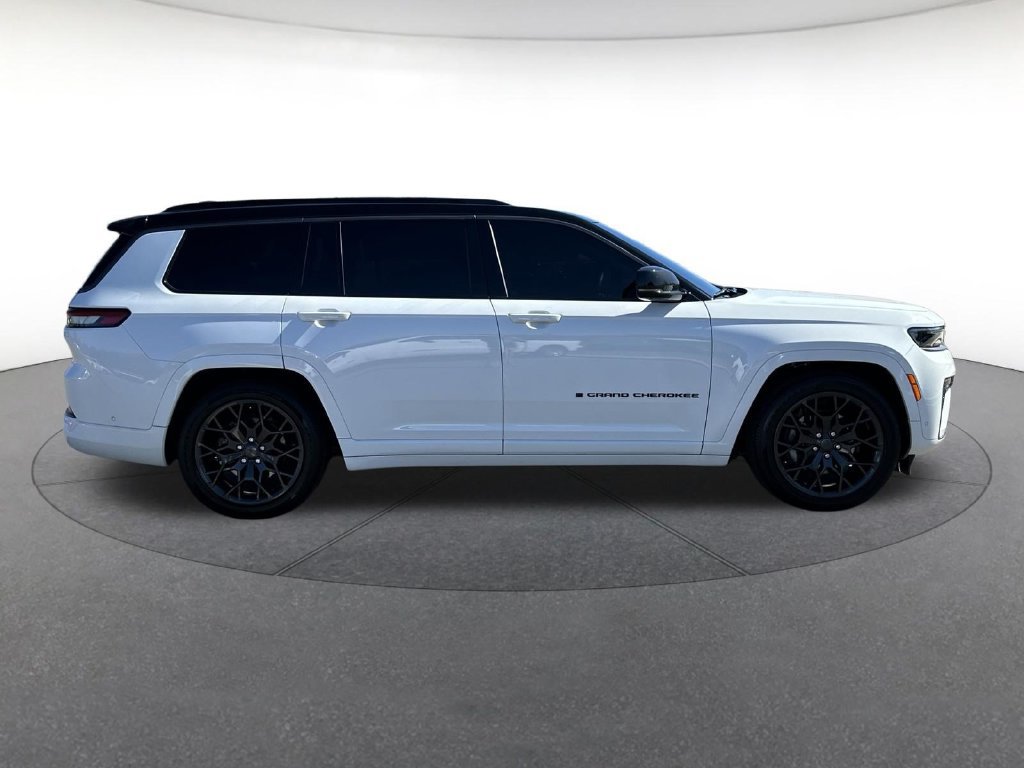 Certified 2026 Jeep Grand Cherokee L Summit w/ Obsidian Package AWD/4WD image 7