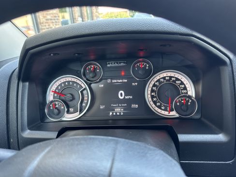 Used 2023 RAM 1500 Classic SLT w/ Trailer & Traction Group AWD/4WD image 18