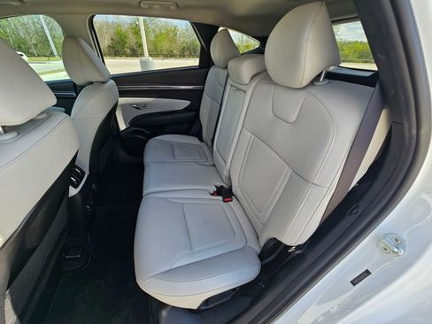 Used 2022 Hyundai Tucson Limited image 19
