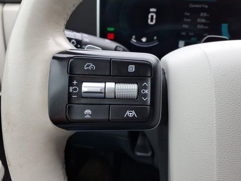 Used 2024 Hyundai Santa Fe SEL FWD image 22