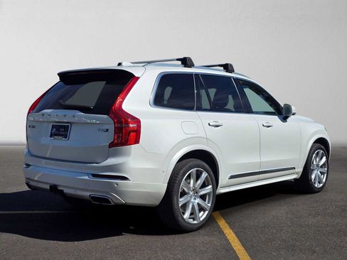 Used 2019 Volvo XC90 T6 Inscription w/ Luxury Package AWD/4WD image 3
