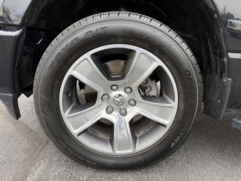 Used 2020 RAM 1500 Sport w/ Level 2 Equipment Goup w/2_L image 37