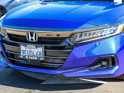 Certified 2022 Honda Accord Sport image 7
