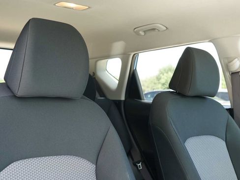 Used 2025 Kia Soul S FWD image 28