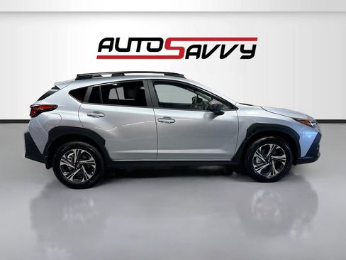 Used 2026 Subaru Crosstrek 2.0i Premium AWD/4WD image 8