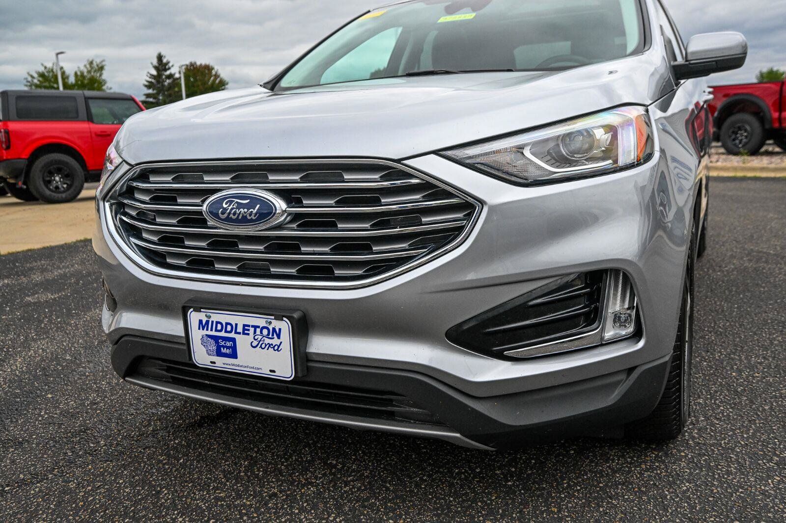 Used 2022 Ford Edge SEL w/ Convenience Package AWD/4WD image 11