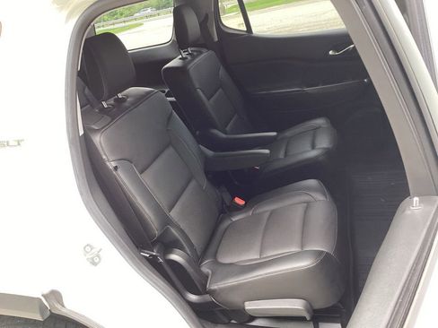 Used 2018 GMC Acadia SLT w/ LPO, Black Accent Package FWD image 36