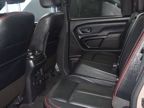 Used 2023 Nissan Titan PRO-4X w/ Pro-4x Convenience Package image 11