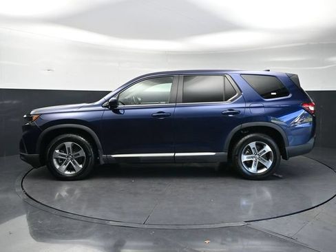 Used 2023 Honda Pilot EX-L image 8