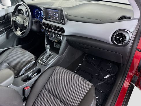 Used 2020 Hyundai Kona SEL FWD image 30