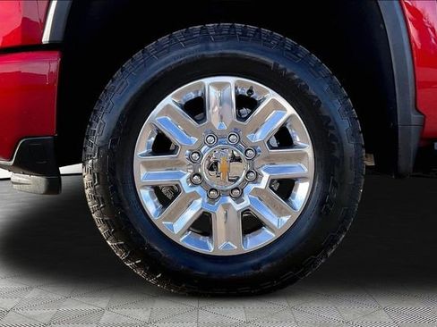 Used 2024 Chevrolet Silverado 2500 High Country w/ High Country Premium Package image 22