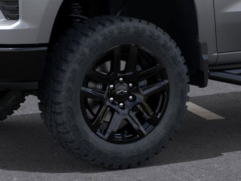 New 2026 Chevrolet Silverado 1500 Custom Trail Boss w/ LPO, Dark Essentials Package image 9