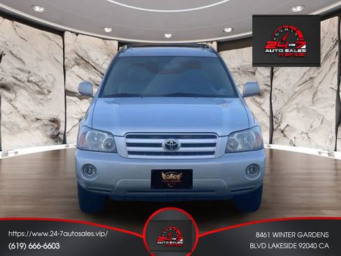 Used 2004 Toyota Highlander Limited image 3