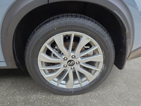 Certified 2023 INFINITI QX50 Luxe w/ Cargo Package AWD/4WD image 32