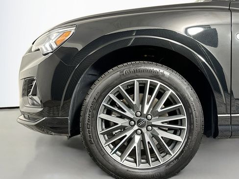 Used 2024 Audi Q3 2.0T Premium w/ Convenience Package AWD/4WD image 12