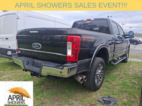 Used 2017 Ford F250 Lariat AWD/4WD image 8