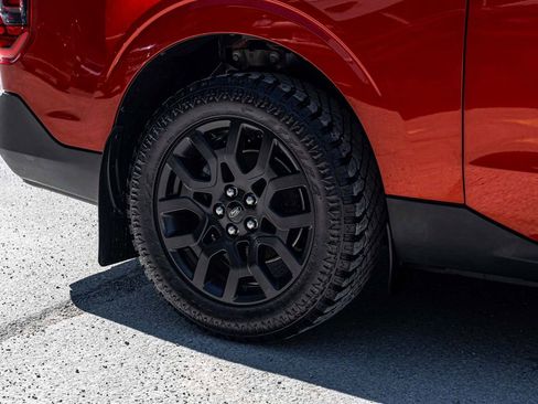 Used 2022 Ford Maverick Lariat w/ Lariat Luxury Package image 10