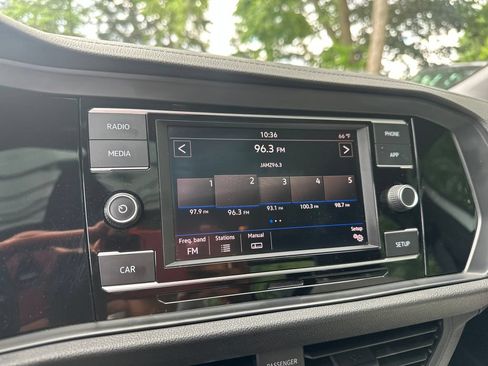 Used 2019 Volkswagen Jetta R-Line FWD image 14