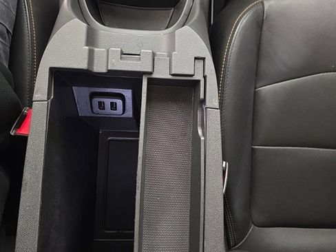 Used 2021 Chevrolet Equinox Premier image 24