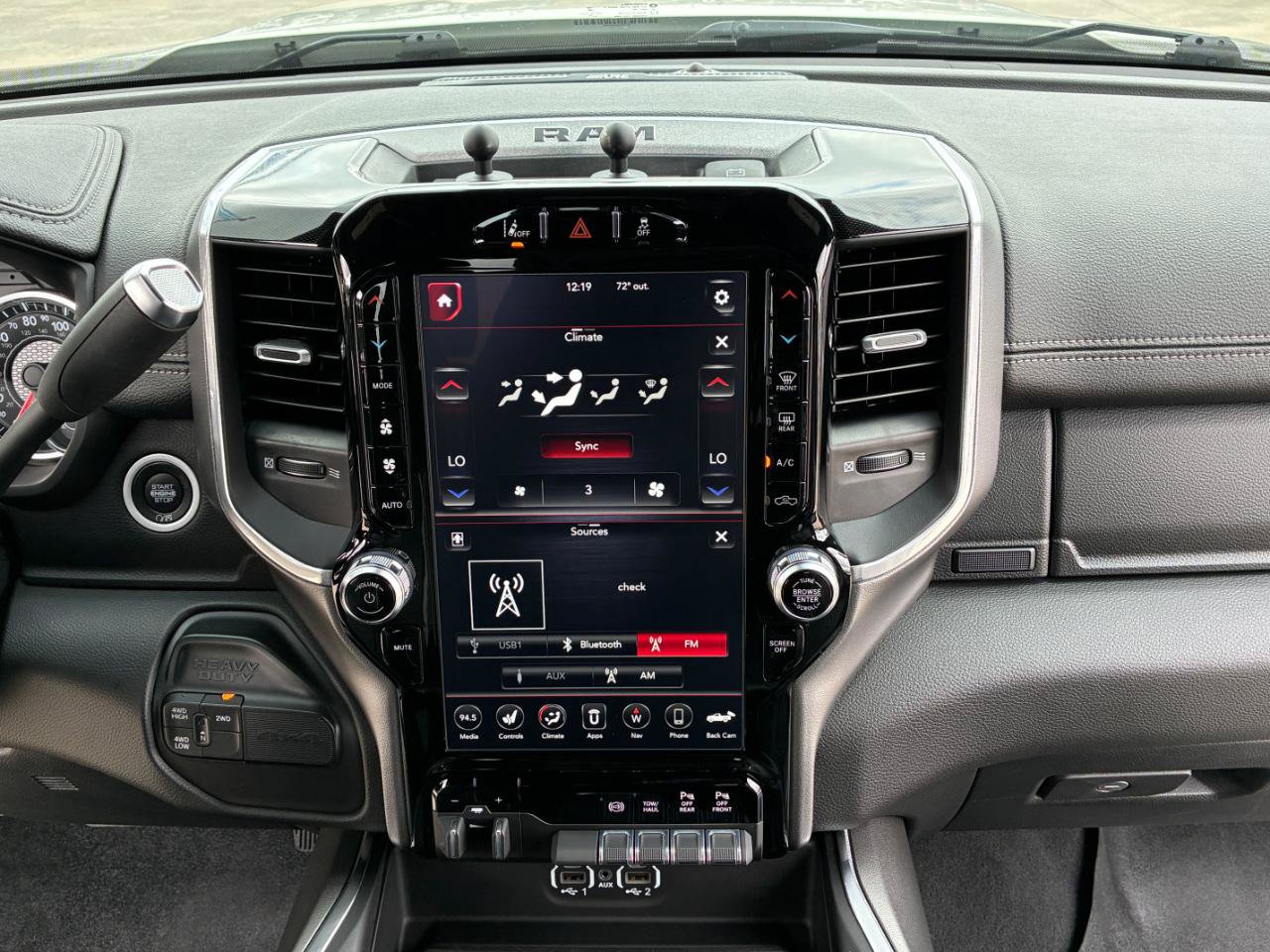 Used 2020 RAM 2500 Laramie w/ Night Edition AWD/4WD image 20