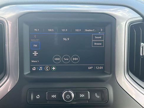 Certified 2022 Chevrolet Silverado 1500 Custom image 20