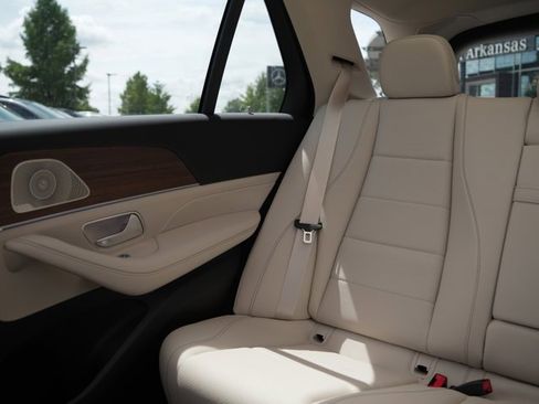Certified 2026 Mercedes-Benz GLE 350 4MATIC image 38