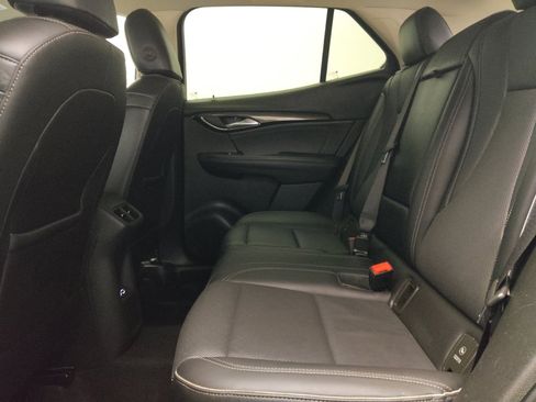 Used 2023 Buick Envision Essence image 18