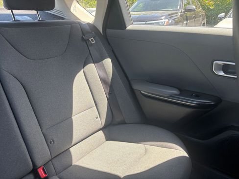 Used 2025 Kia K4 FWD image 34